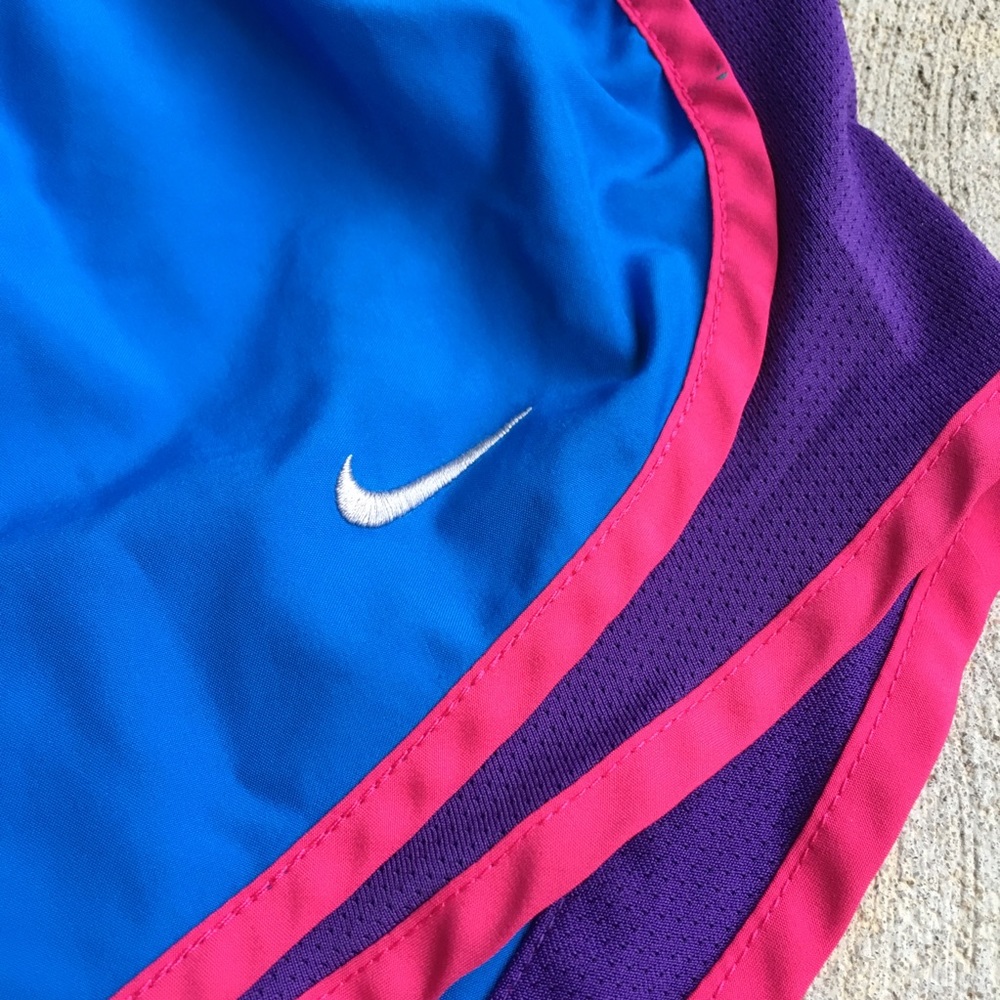 Nike running shorts - Picture 3 of 6